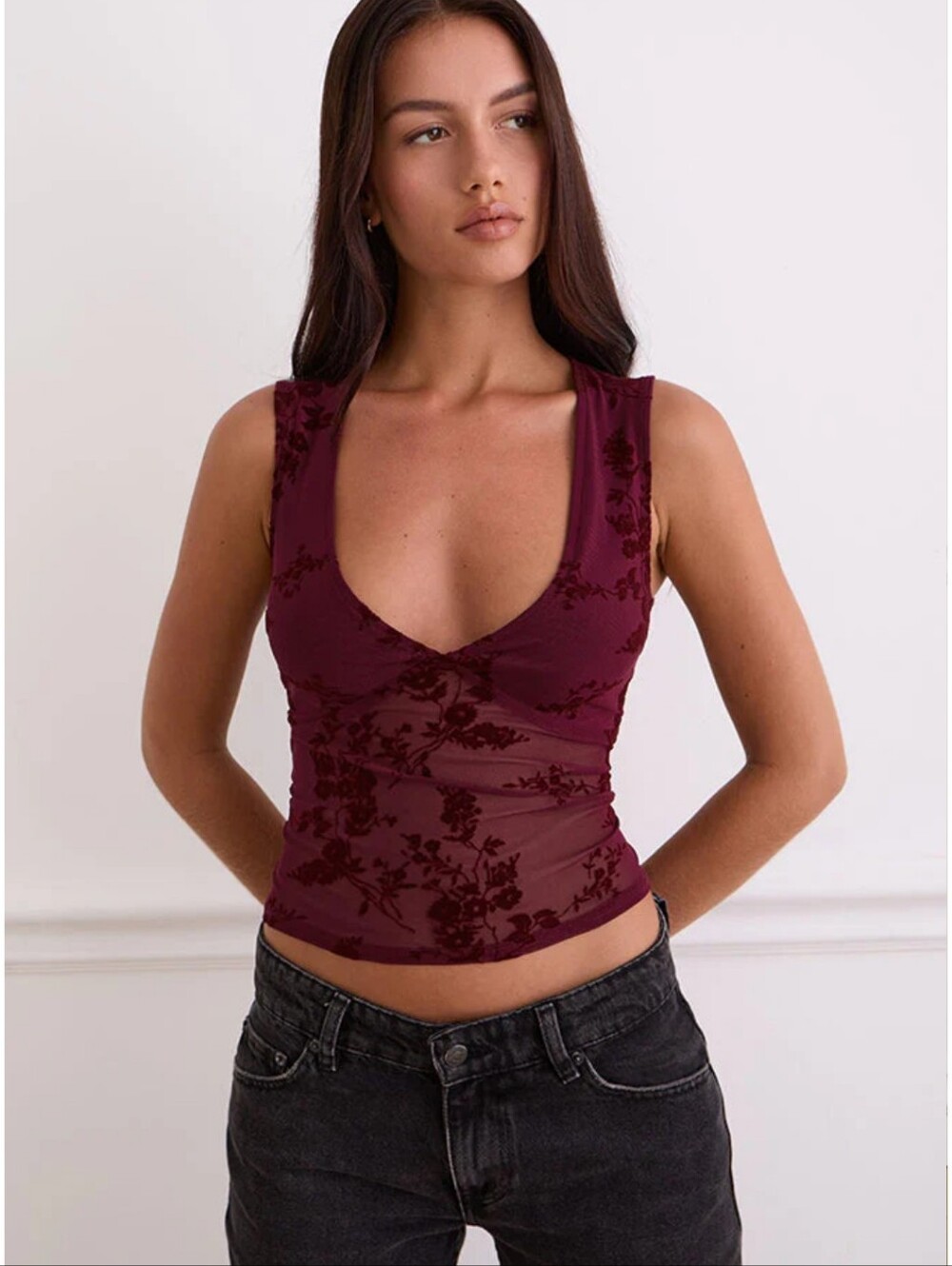 NWT Motel Lihat Top in Botanical Flock Flower Maroon